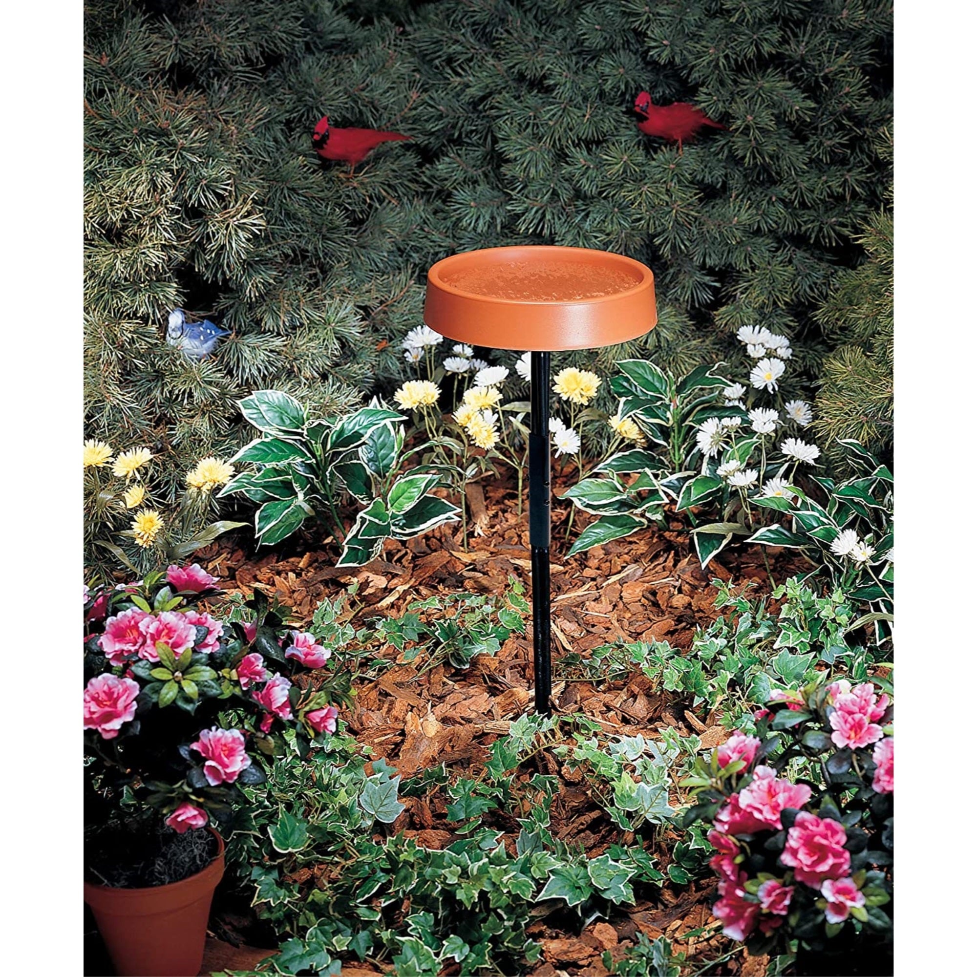 API Outdoor Plastic Heated Bird Bath with Metal Stand, 12" Diameter