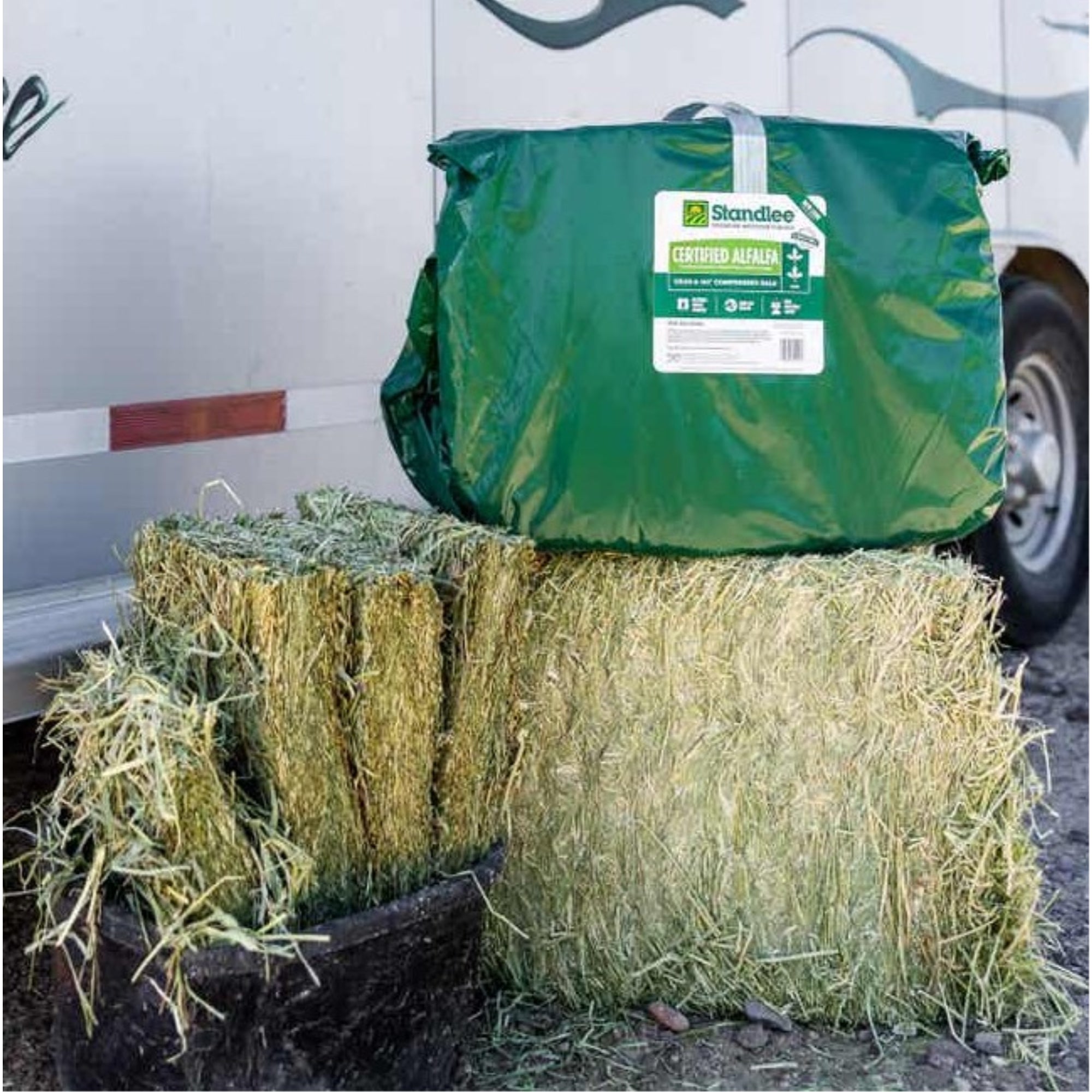Standlee Premium Western Forage, Certified Alfalfa Grab & Go Compressed Bale, 50lb