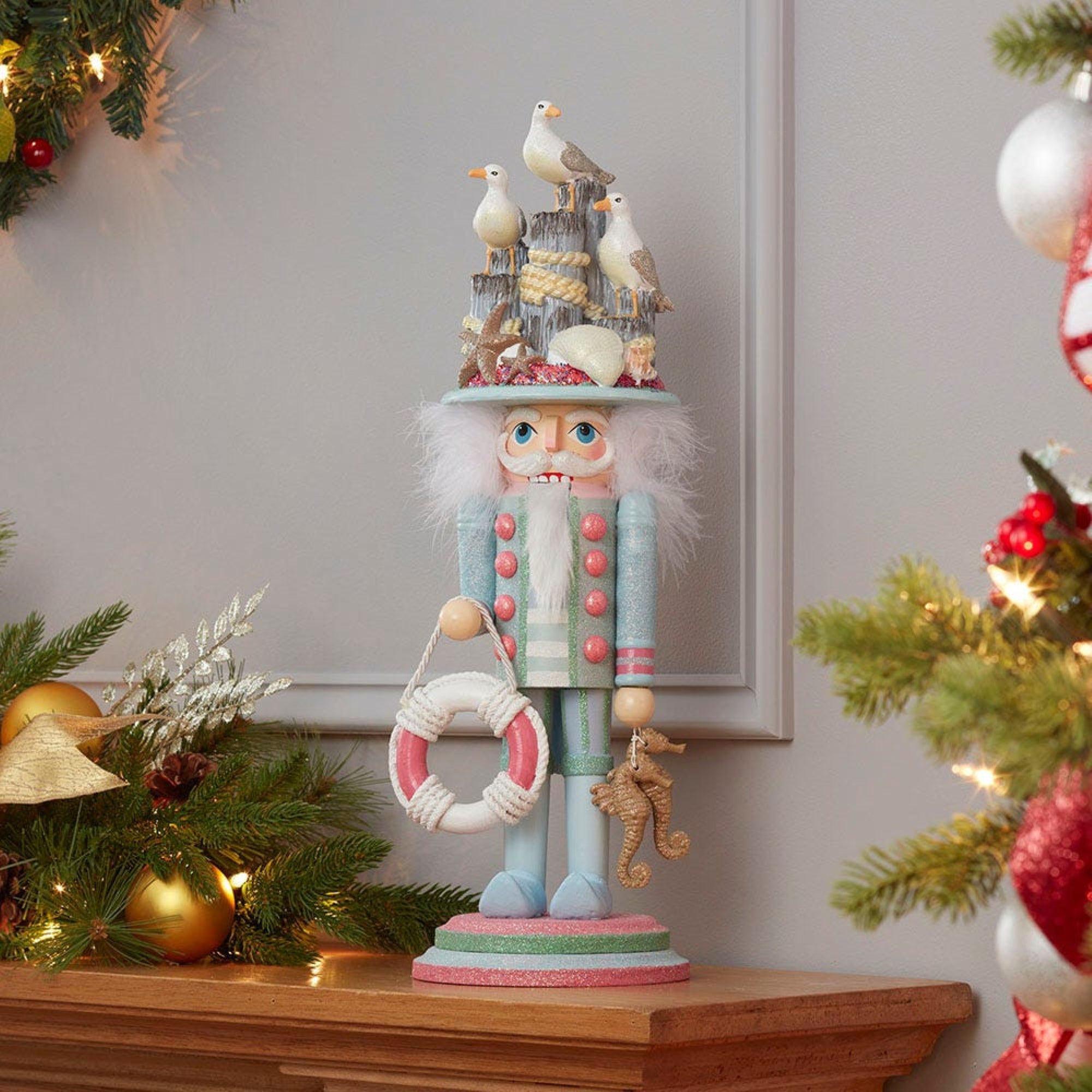 Kurt Adler Hollywood Nutcrackers Collection, Coastal Seagull, 18"