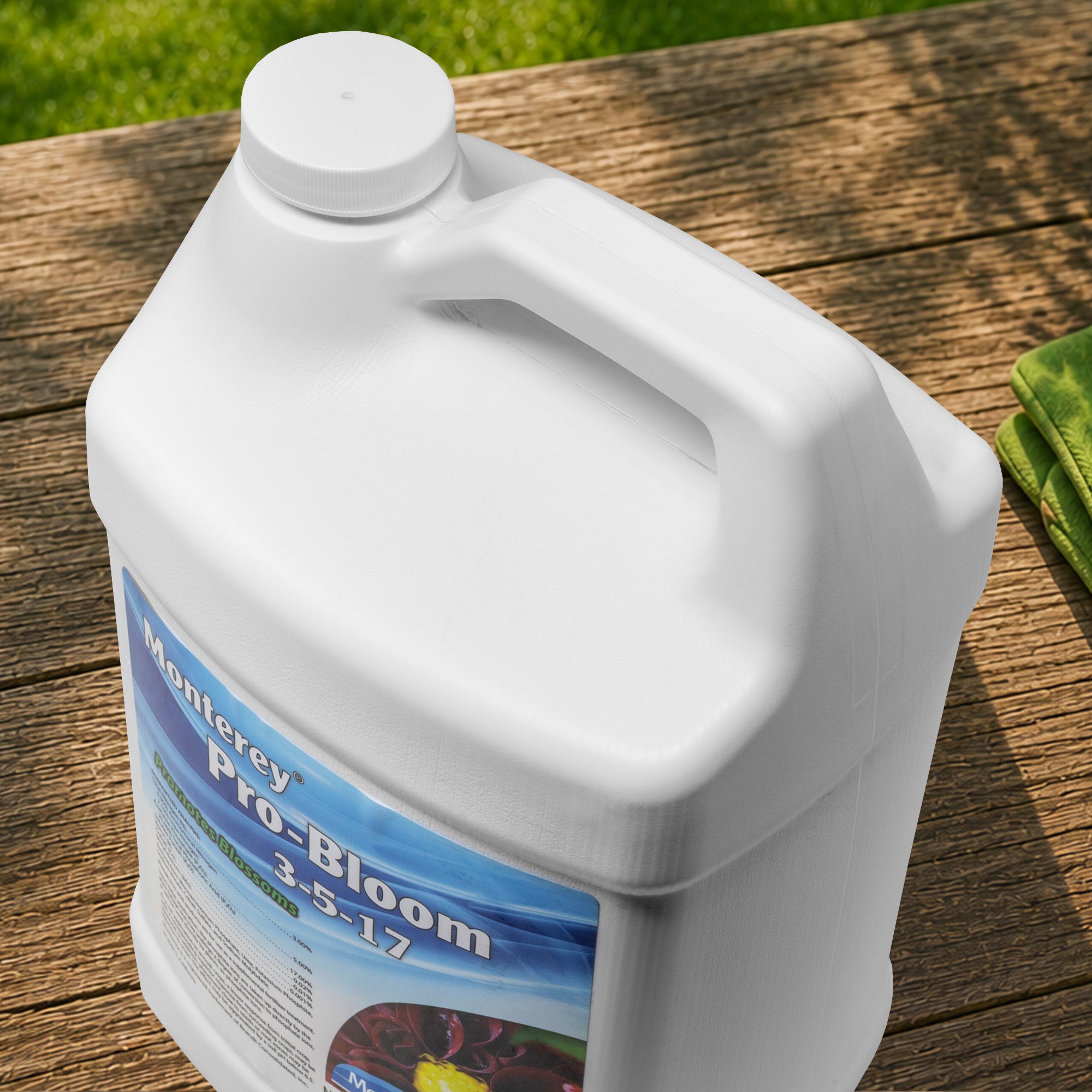 Monterey Pro-Bloom 3-5-17 Flower Fertilizer Concentrate (California Only), 1gal