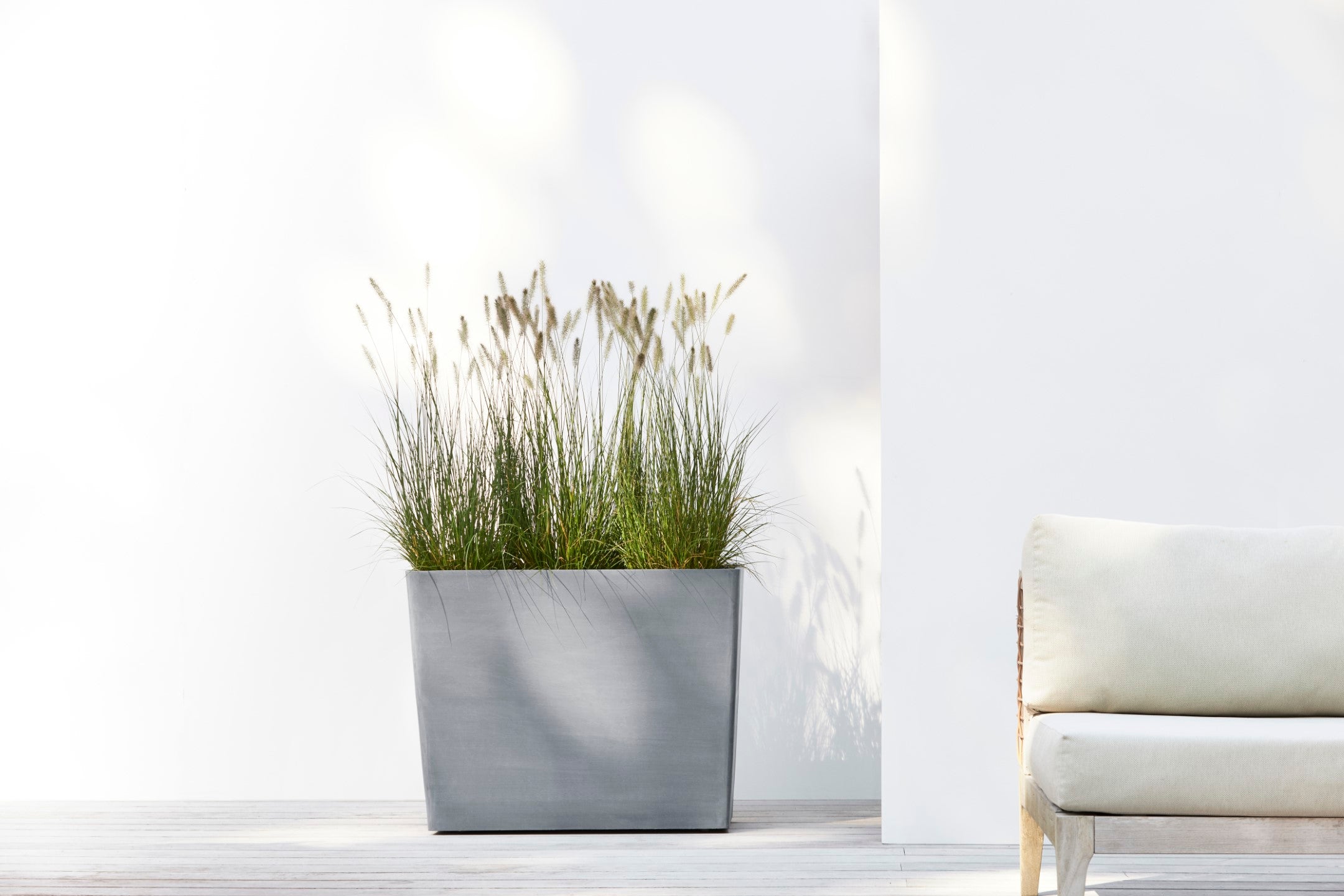 Ecopots Paris Durable Modern Rectangular Indoor/Outdoor Recycled-Based Composite Flower Planter