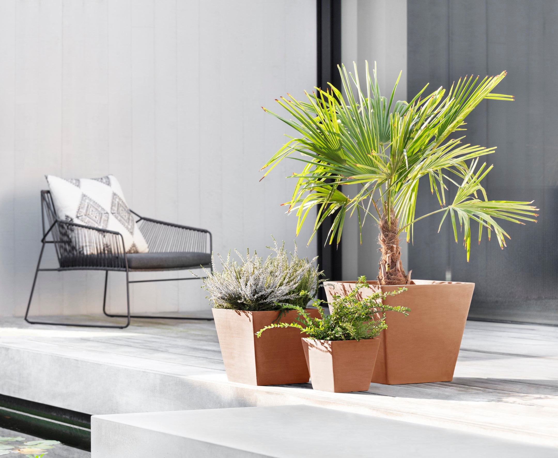 Ecopots Rotterdam Durable Modern Square Indoor/Outdoor Recycled-Based Composite Flower Planter