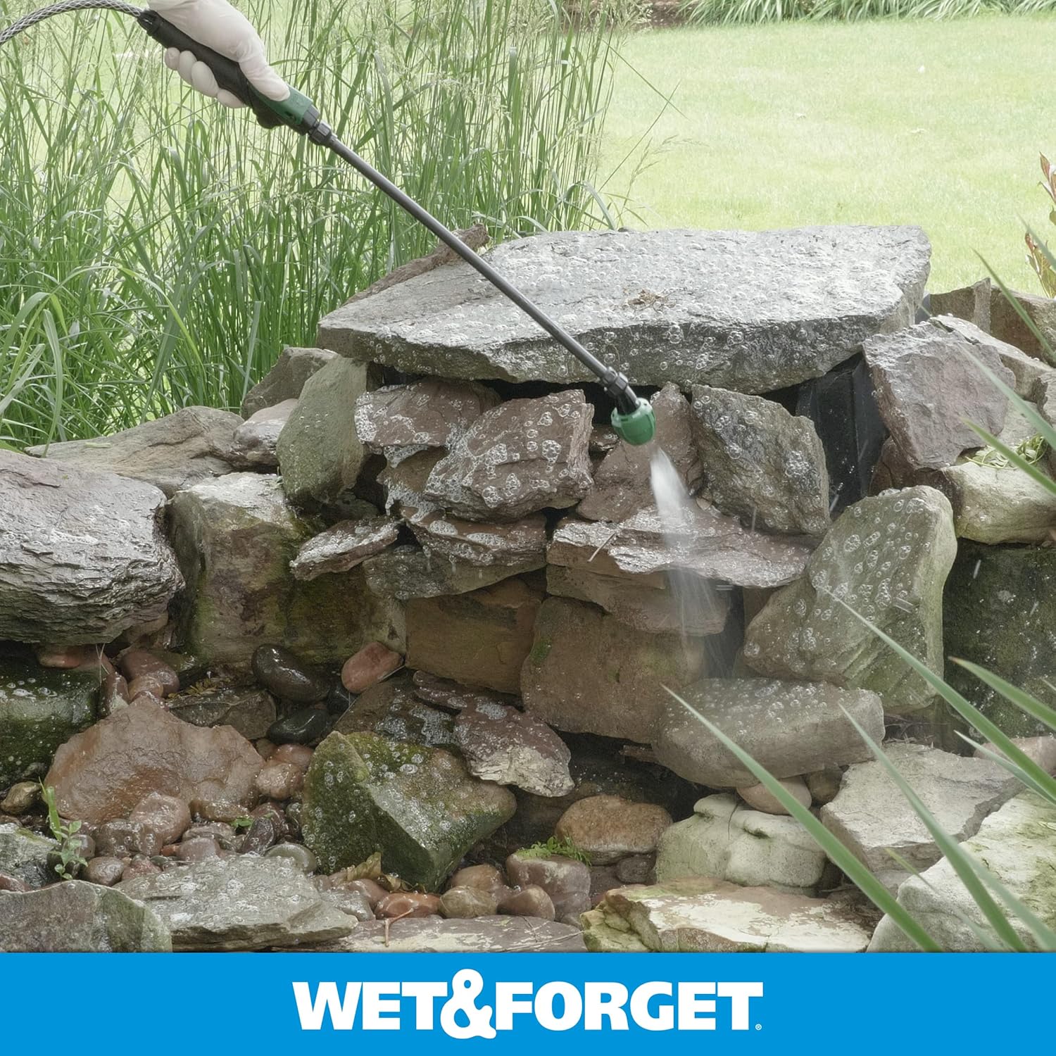 Wet & Forget Outdoor Moss, Mold and Mildew Stain Remover Concentrate