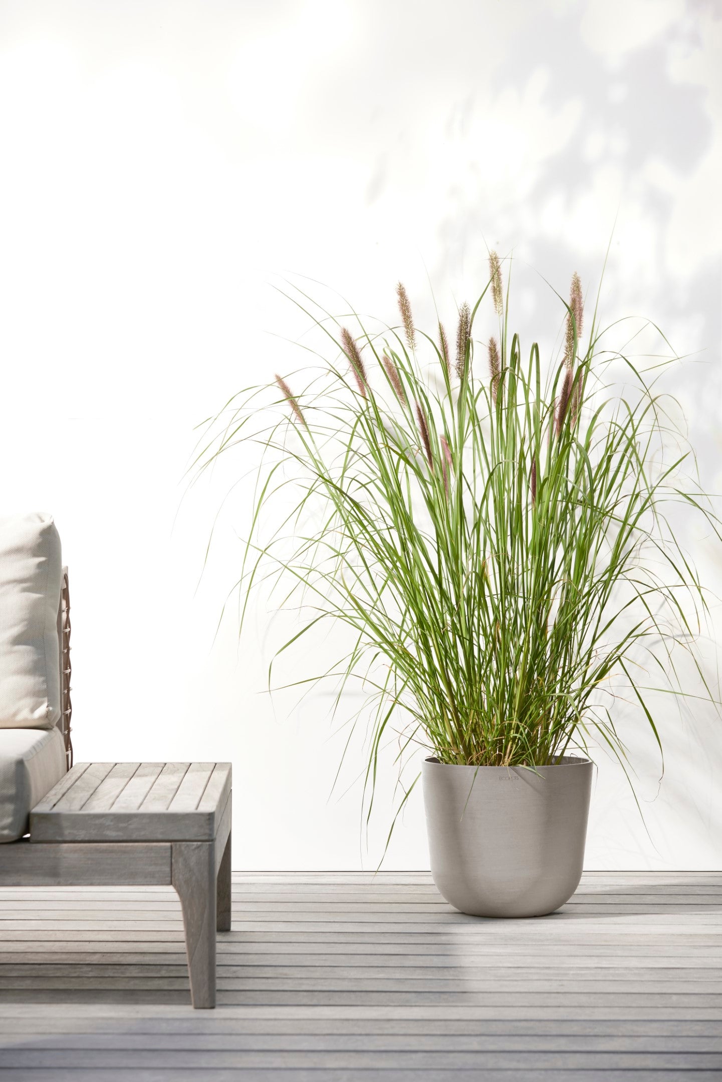 Ecopots Oslo Durable Modern Round Indoor/Outdoor Recycled-Based Composite Flower Pot Planter