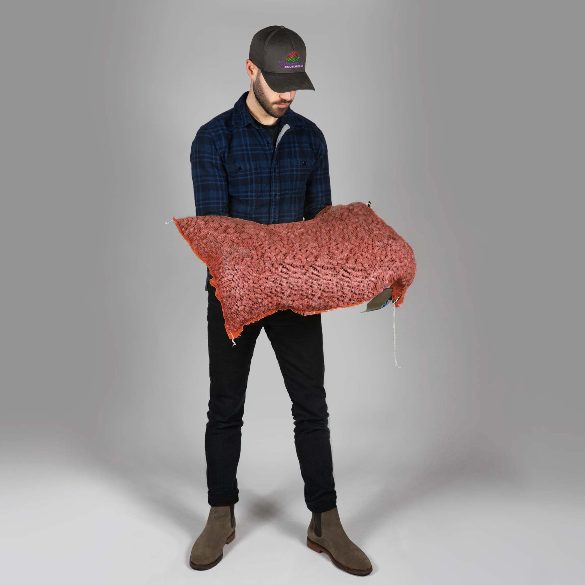 Raw Peanuts With Shell For Birds, Squirrels, Wild Animal Food, 25 Pound Bag