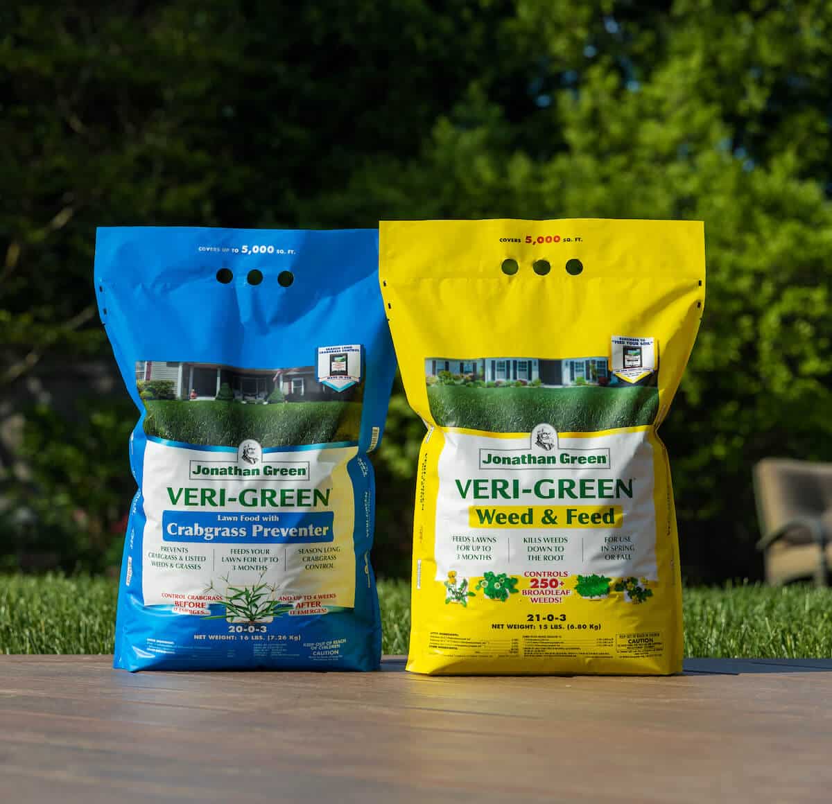 Jonathan Green Lawn Fertilizer and Weed Control Bundle - 5,000 sq ft