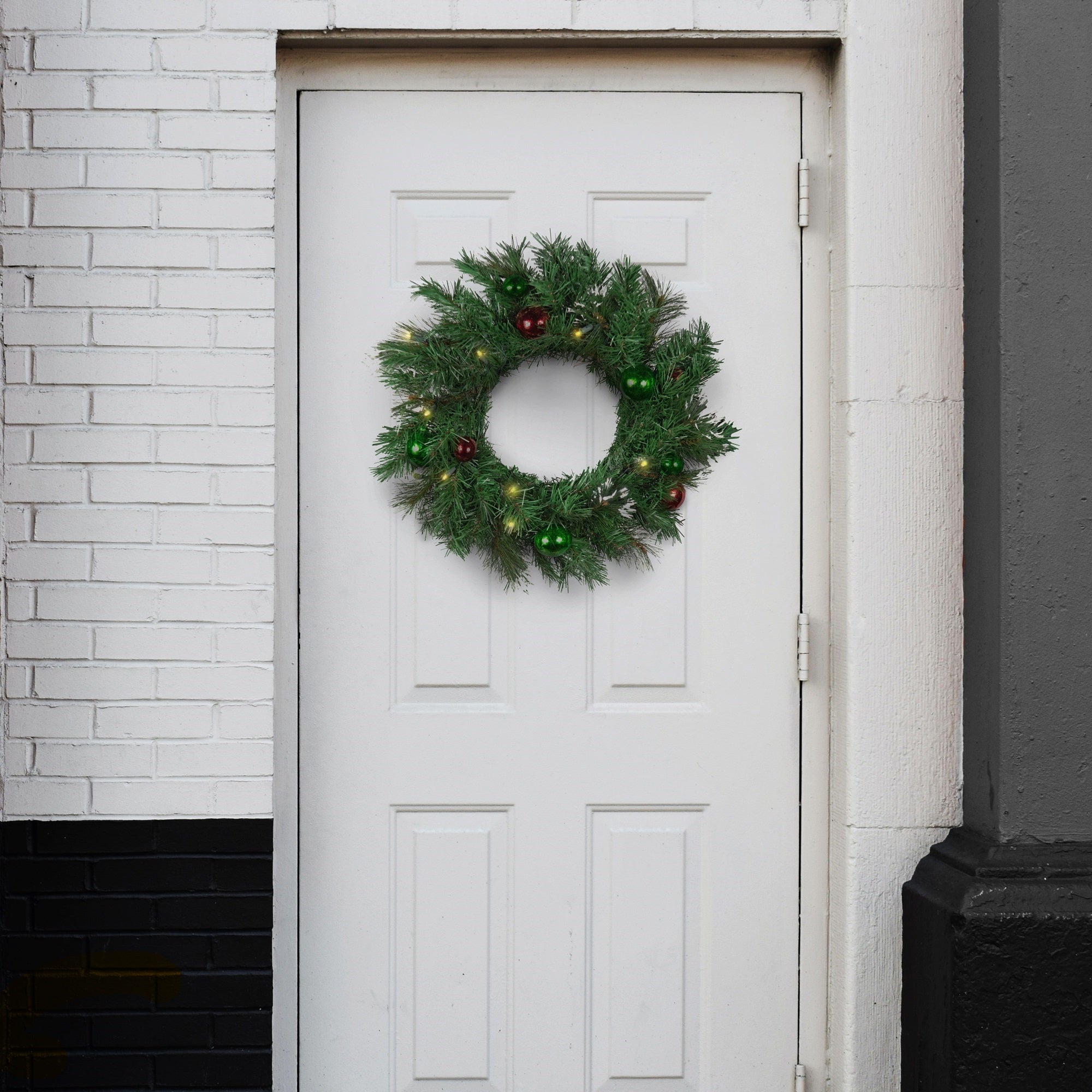 Holiday Wonderland Artificial Lighted Pine Christmas Decorated Wreath, Battery-Operated, 24"