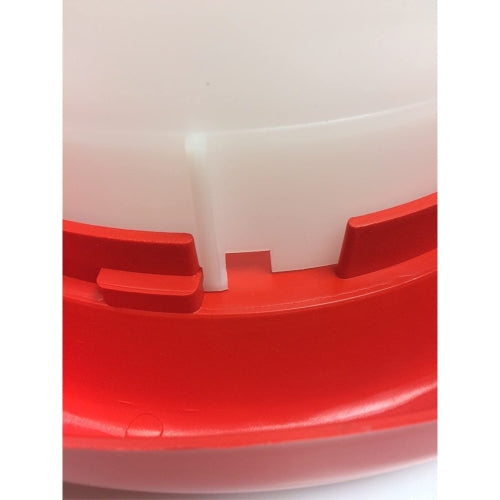 Farm Innovators 100-Watt Heated Hanging Poultry Fountain for All Seasons, 3 Gallons