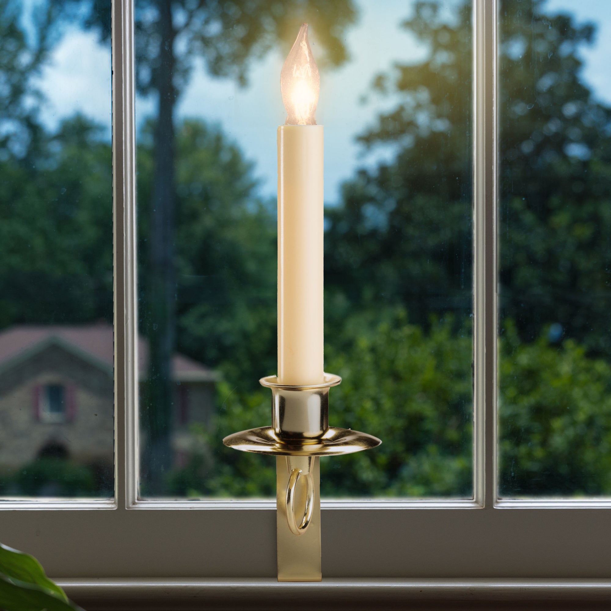 IMC Cambridge Electric Candle w/ Steady Lighting and 3" Bracket, Brass, 8", Pack of 4