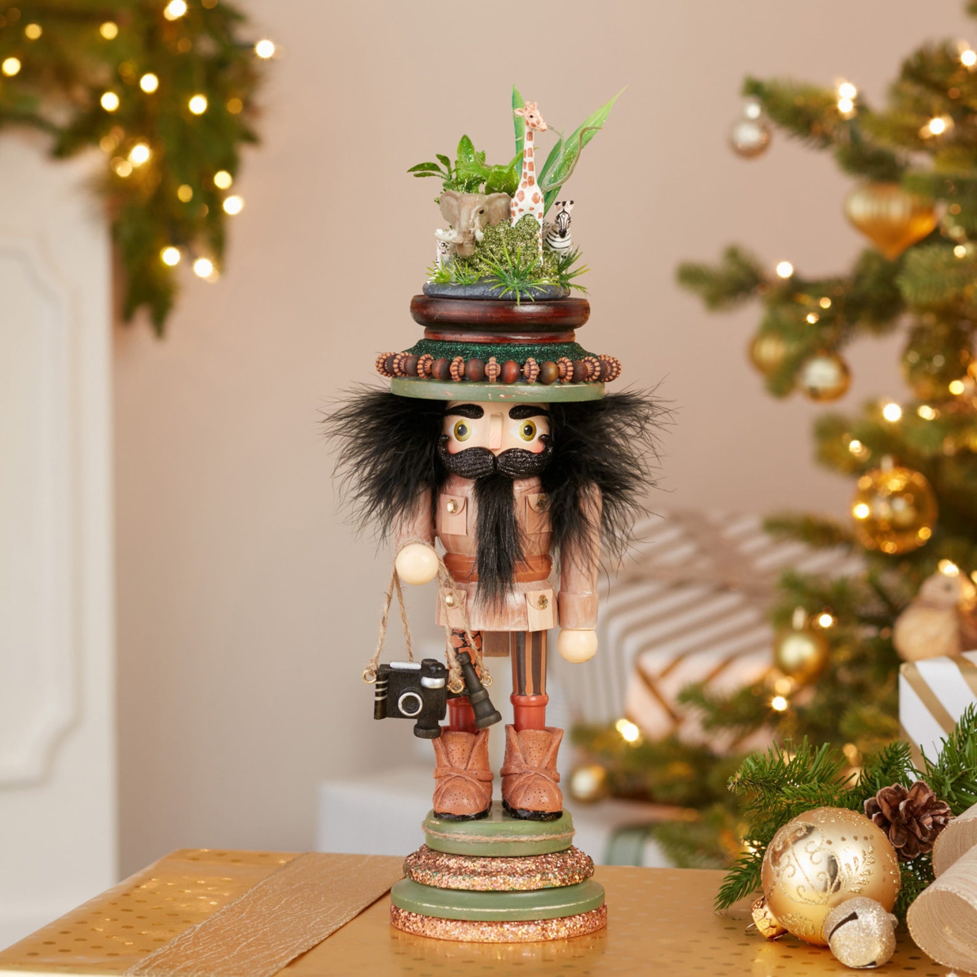 Kurt Adler Hollywood Nutcrackers Collection, Zoo Menagerie, 15"