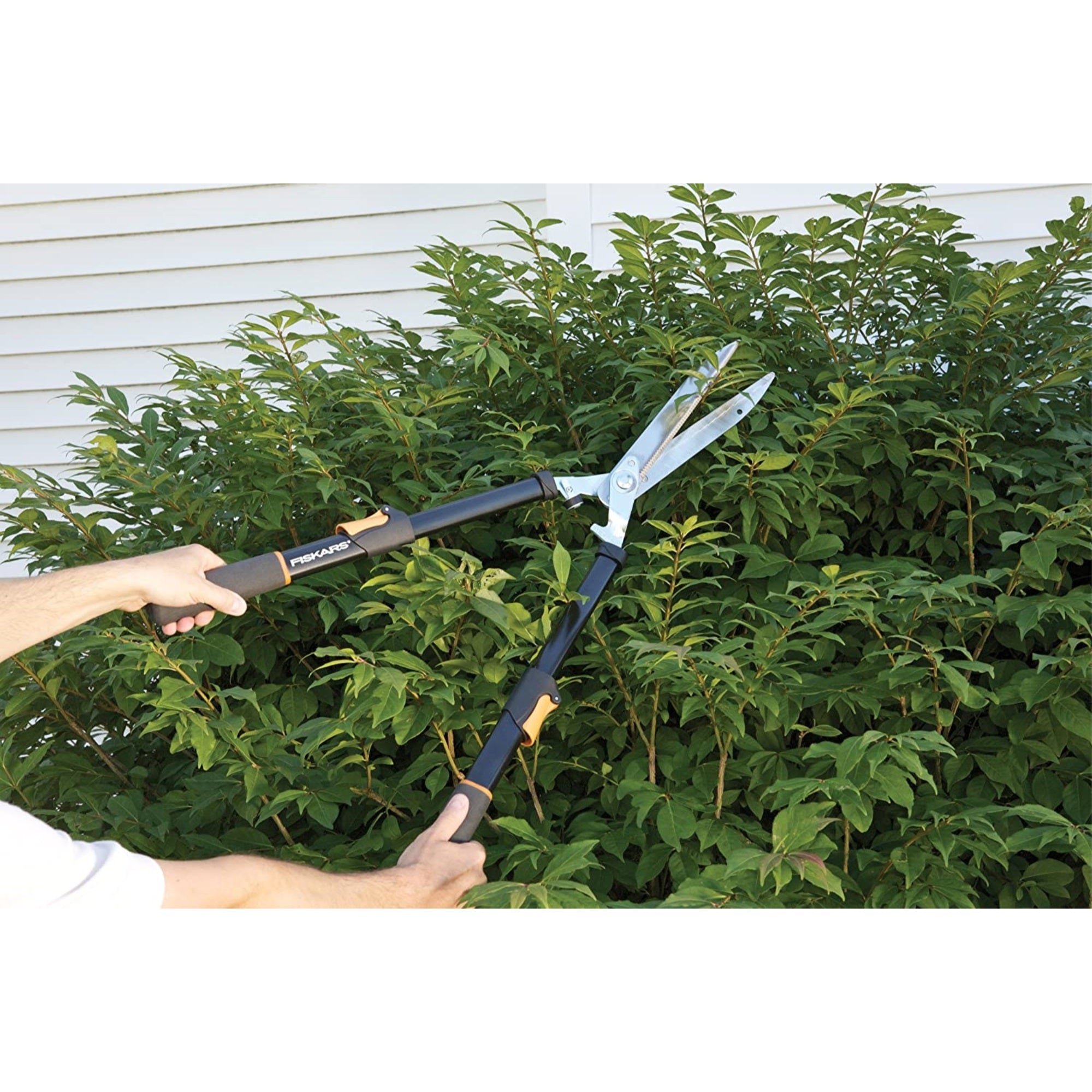 Fiskars Telescoping Power-Lever Hedge Shears, 10-Inch Blades