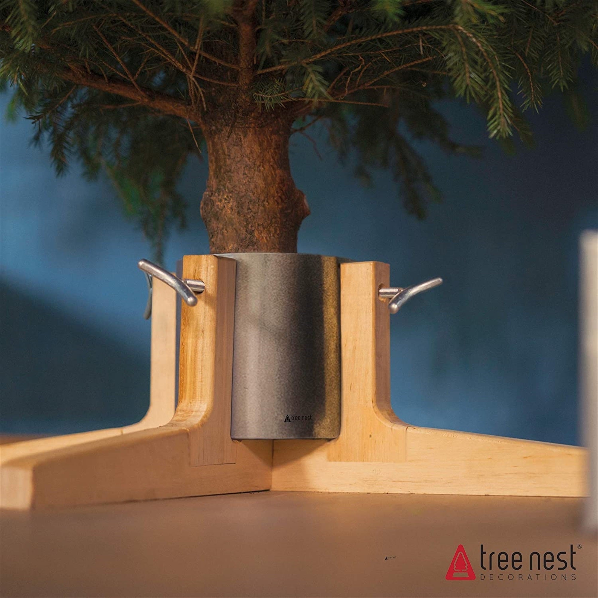 Tree Nest Rustic Christmas Tree Stand for Real Trees