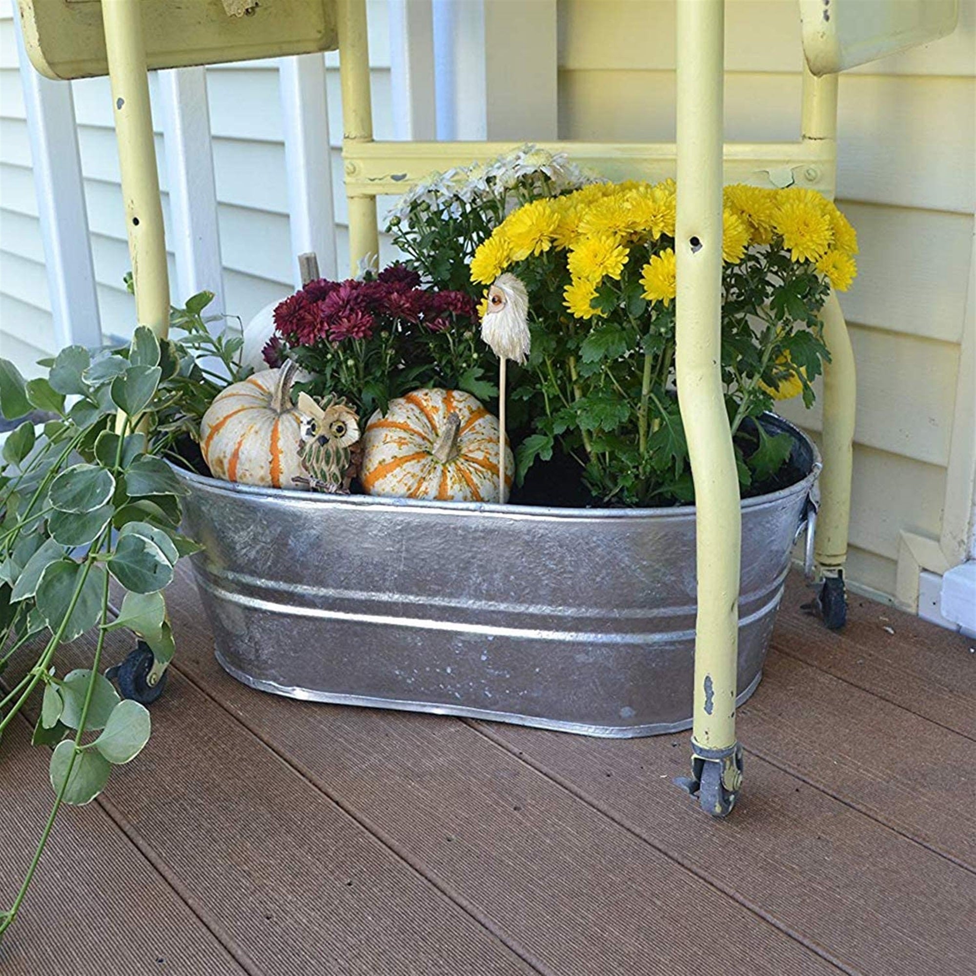 Behrens Hot Dipped Galvanized Steel Oval Planter/Tub, Silver, 5.5 Gallon Capacity