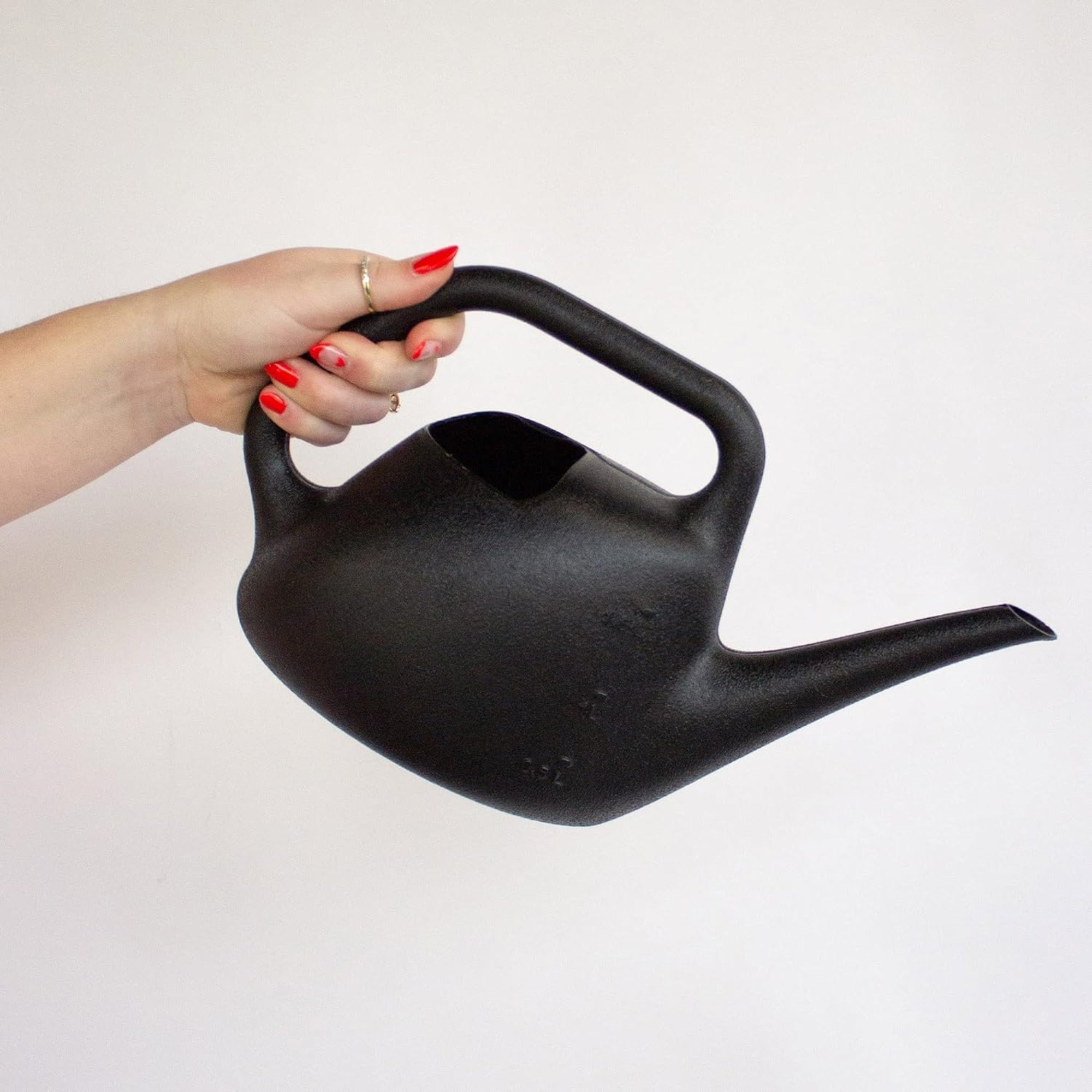Bloem Indoor/Outdoor Resin Small Watering Can with Water Level Markings for Small Space Use, Black, 1.5L Capacity (0.4 Gallons)